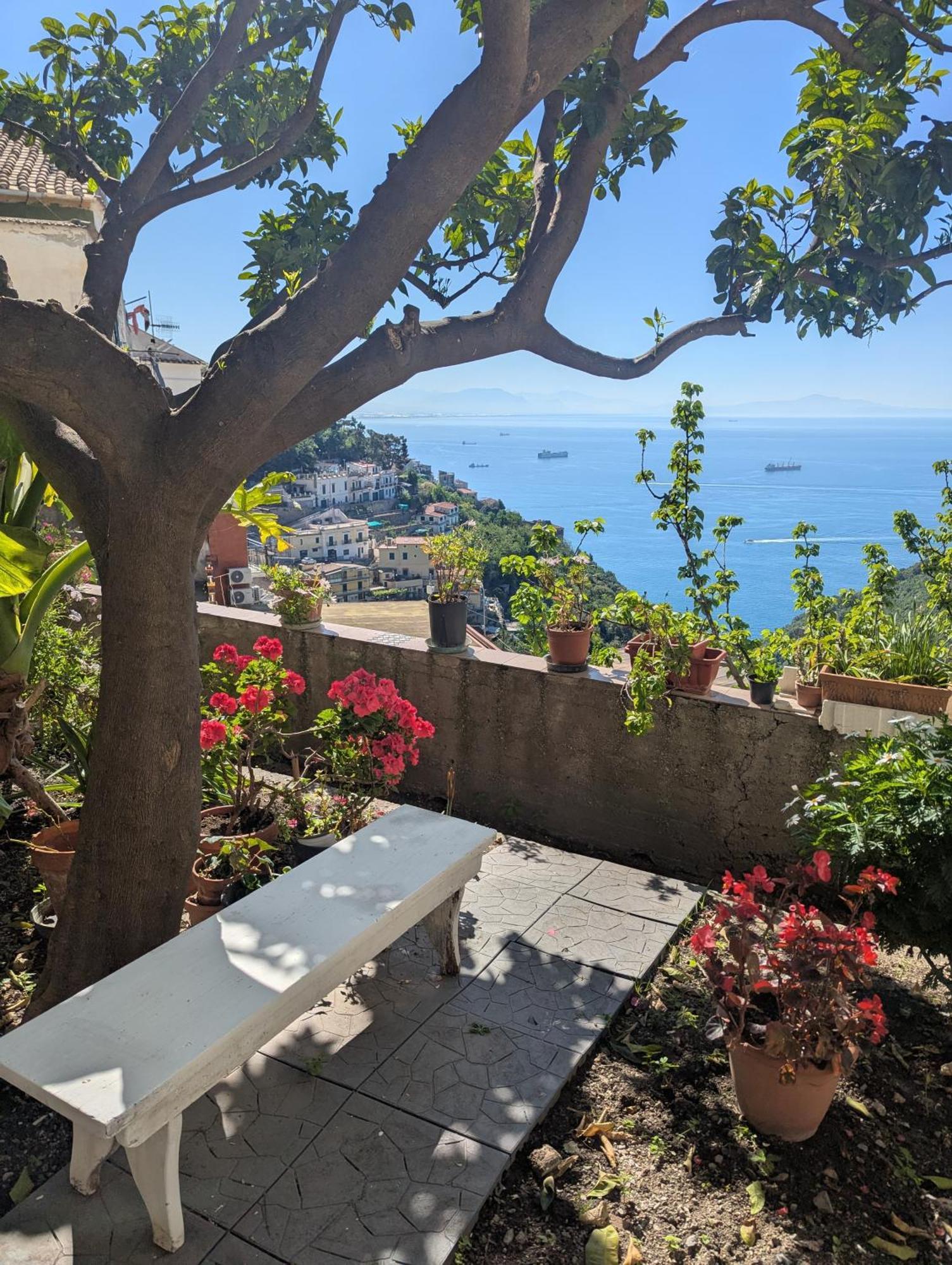 Ferienwohnung Borgo Virginia - Sea View In Amalfi Coast Vietri Exterior foto